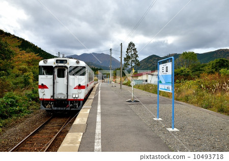 津輕線三au站 10493718