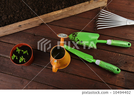 Gardening tools Gardening tools 10494402