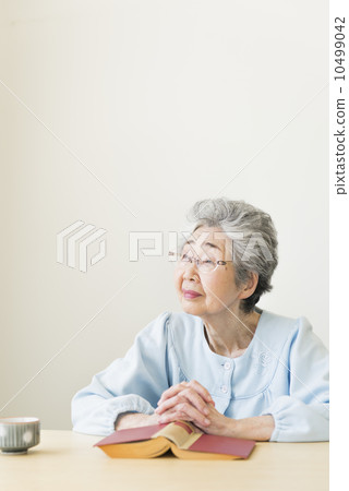 祖母和女兒·家庭護理 10499042