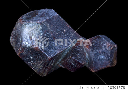 garnet stone garnet stone 10501278