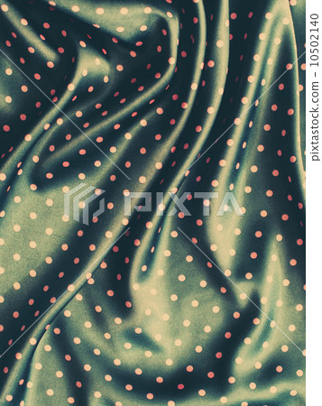 Atlas Vintage Fabric in Folds, pink peas 10502140