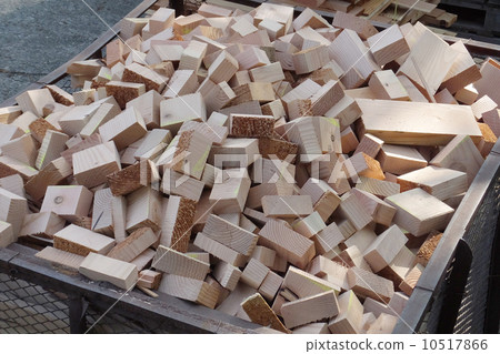 Piece of timber Piece of timber 10517866