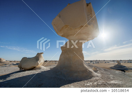 Egyptian White Desert Egyptian White Desert 10518654