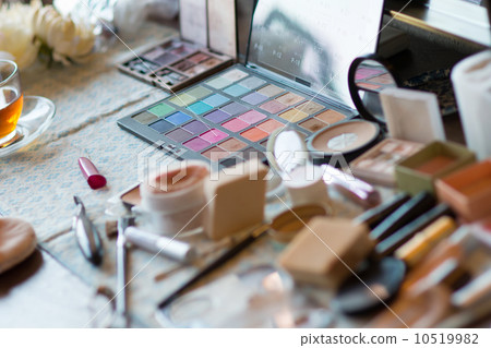 Makeup image Makeup image 10519982