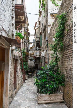 Croatian world heritage Trogir Alley Restaurants 10527026