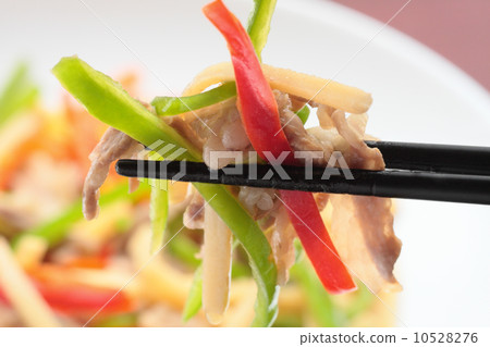 吃藍胡椒牛肉繩 吃藍胡椒牛肉繩 10528276