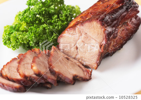 roasted pork fillet roasted pork fillet 10528325