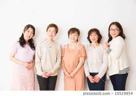 Portrait multiple women Portrait multiple women 10529954