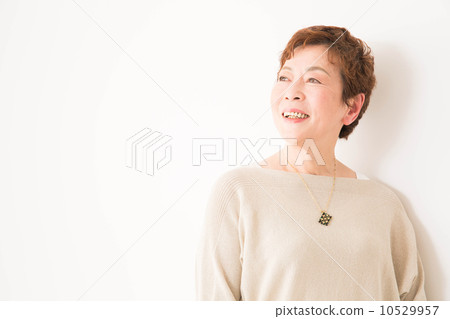 高級婦女肖像 高級婦女肖像 10529957