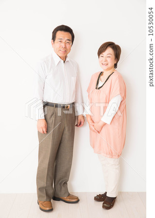 Middle couple 10530054