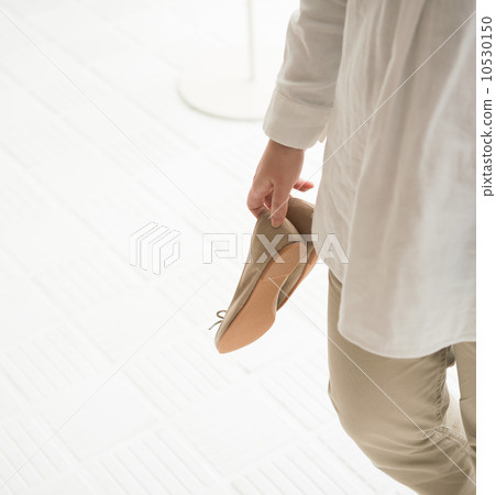 女性外出 10530150