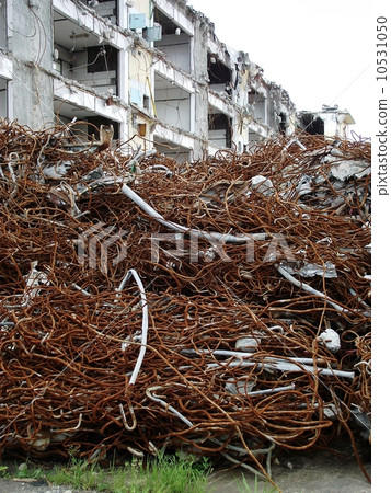 在建築物拆除現場回收資源 10531050