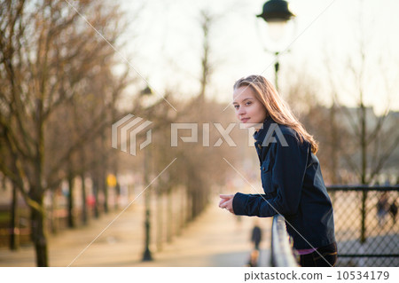 Young girl outdoors on a spring day 10534179