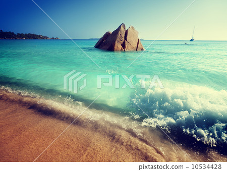 Anse Lazio beach on Praslin island in Seychelles 10534428