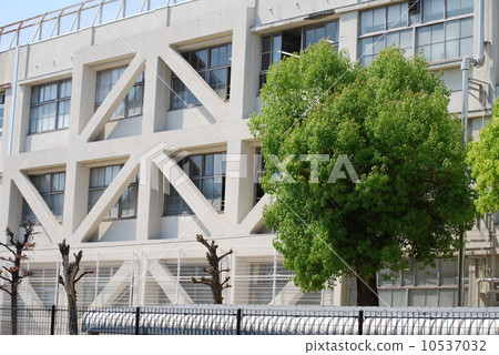 學校建築的抗震加固 10537032