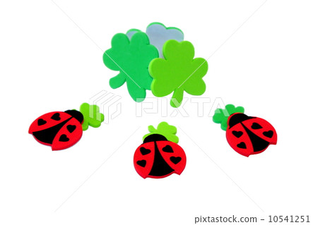 lucky Ladybugs 10541251