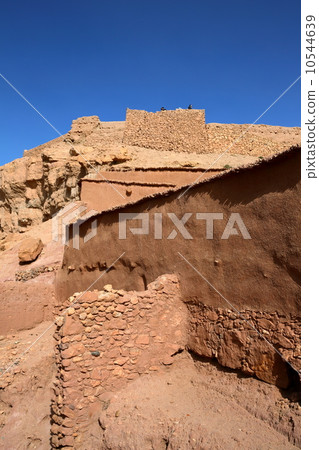 Ait Ben Haddow 10544639