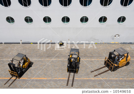 Port forklift 10549658