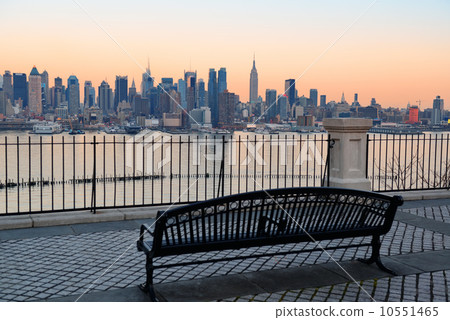 New York City 10551465