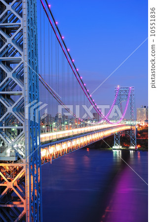 George Washington Bridge 10551836