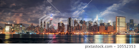 New York City Manhattan midtown at dusk 10552353
