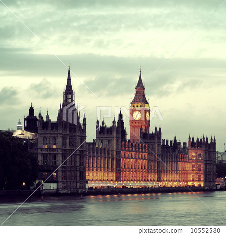 House of Parliament 10552580