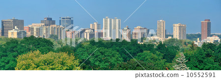 Toronto city skyline 10552591