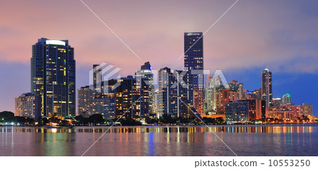 Miami night scene 10553250
