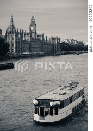 London 10553262