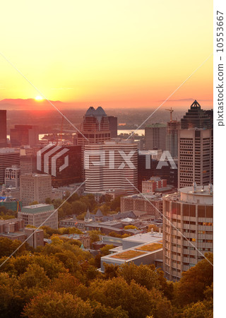 Montreal sunrise 10553667