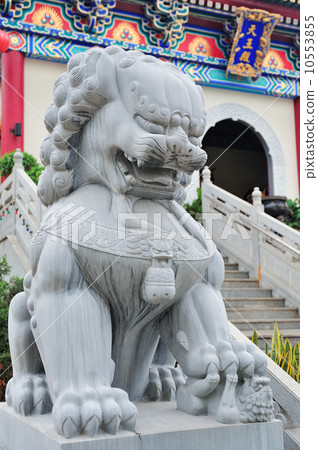 Chinese temple 10553855