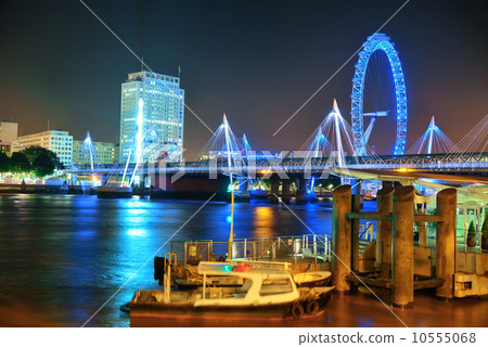 Thames River night 10555068