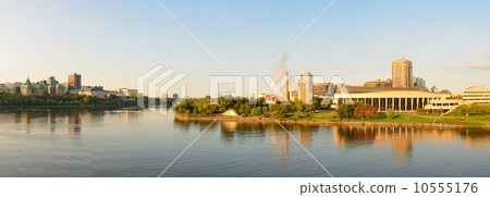 Ottawa morning 10555176