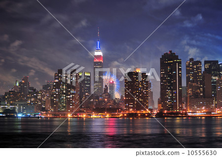 New York City Manhattan midtown at dusk 10555630