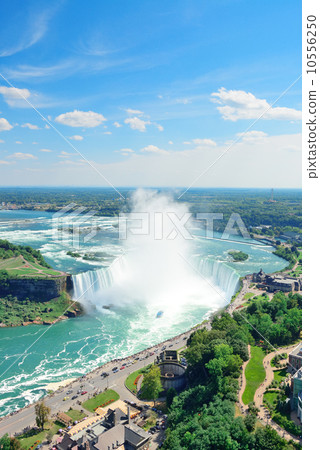 Horseshoe Falls aerial view 10556250