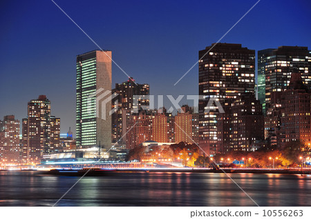 UN complex in New York City at night 10556263