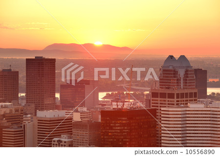 Montreal sunrise Montreal sunrise 10556890