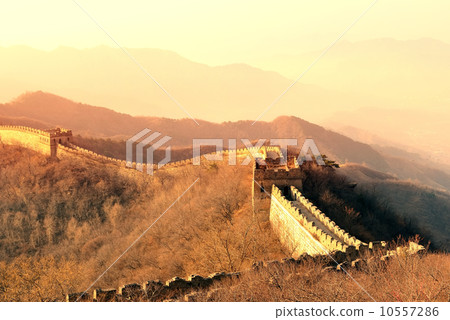 Great Wall morning 10557286