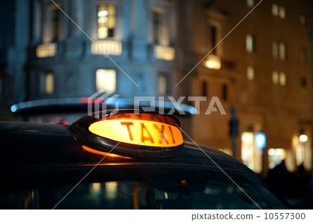 London taxi London taxi 10557300
