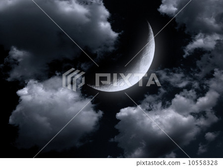 The moon in the night sky in clouds The moon in the night sky in clouds 10558328