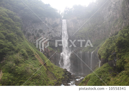 Nikko 3 people Falls Kegon Waterfall 2 Nikko 3 people Falls Kegon Waterfall 2 10558341