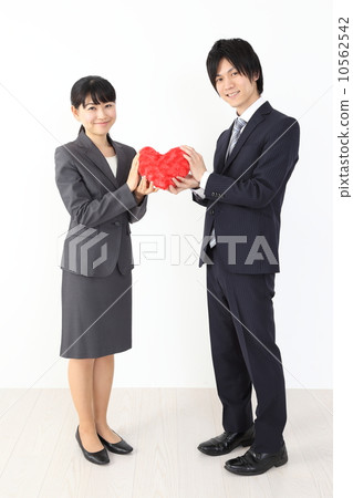 Male employees and female employees with hearts 10562542