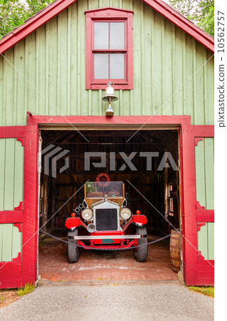 Fire station 10562757