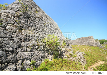 March Okinawa Throw Castle / City Wall 10564028