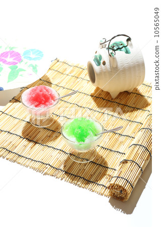 shaved ice  10565049