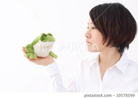 Frogs and women 10578599