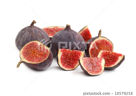 Fresh figs 10579258