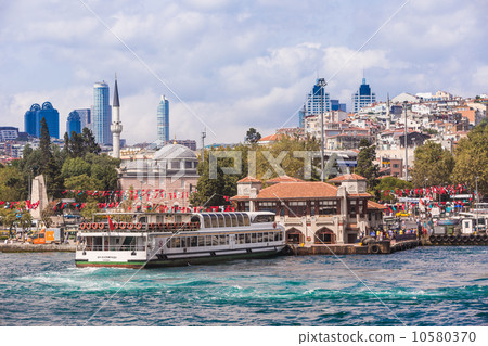 The Bosphorus, also known as the Istanbul Strait, is a strait th The Bosphorus, also known as the Istanbul Strait, is a strait th 10580370
