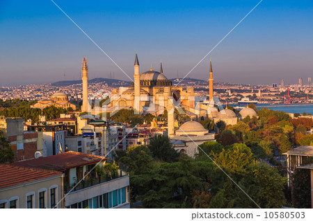 Hagia Sophia, the monument most famous of Istanbul - Turkey Hagia Sophia, the monument most famous of Istanbul - Turkey 10580503