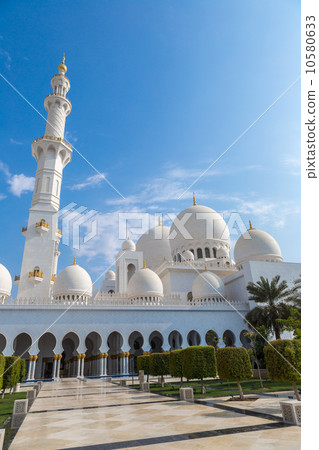 Abu Dhabi Sheikh Zayed White Mosque 10580633